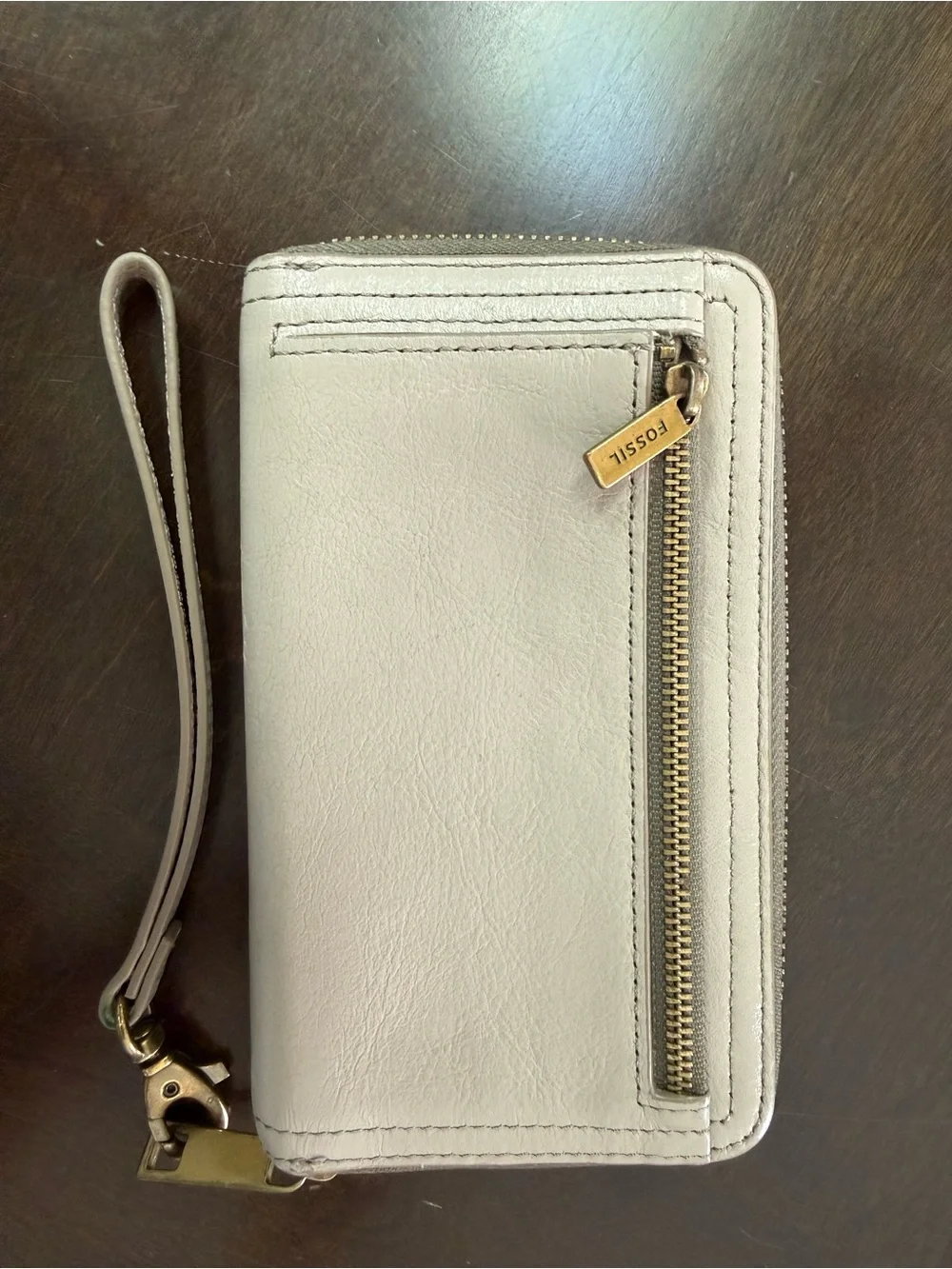 Fossil sleek zip